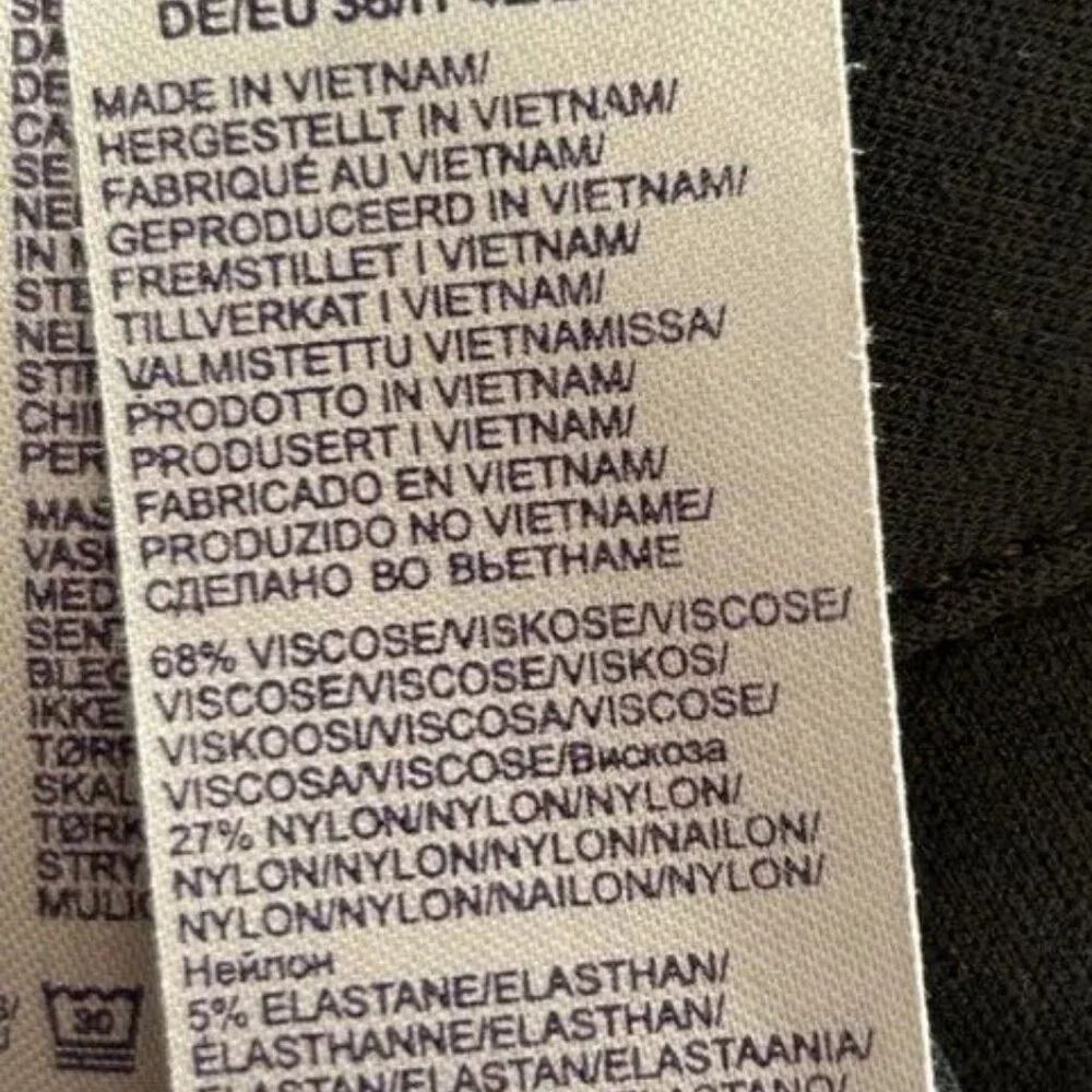 NYDJ Samantha Slim Ponte Mid Rise Pant Women's Size 6 Dark Gray Lift Tuck - Picture 8 of 8